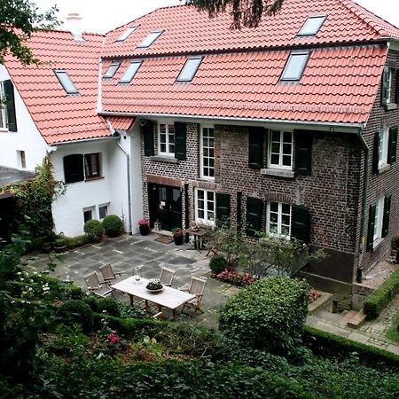 Landhaus In Idyllischer, Ruhiger Lage Und Flughafennaehe Ratingen Dış mekan fotoğraf
